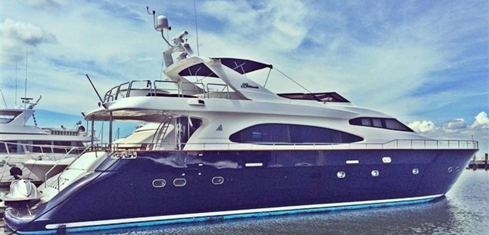 Miamore II Charter Yacht