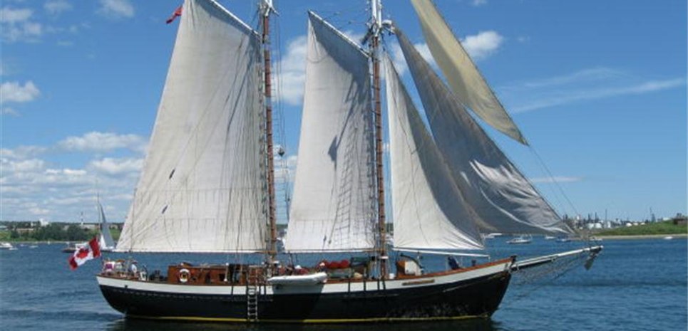 Mist of Avalon Charter Yacht