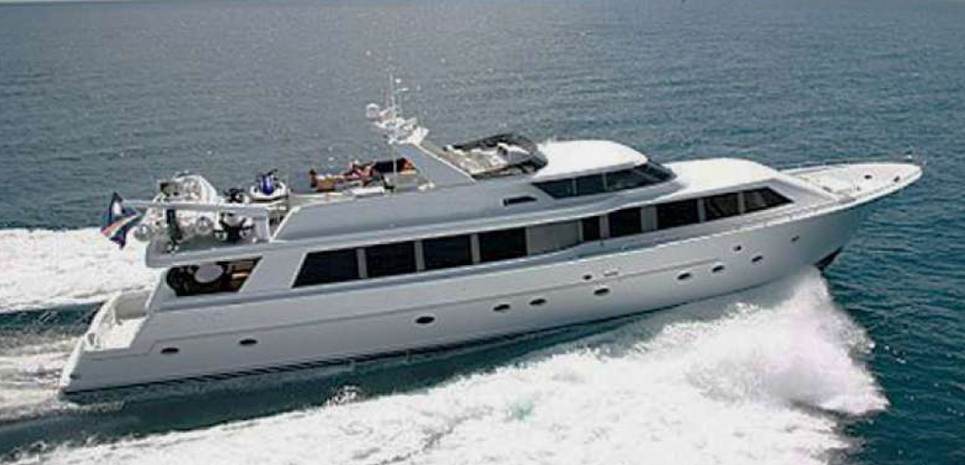 Miz Doris III Charter Yacht