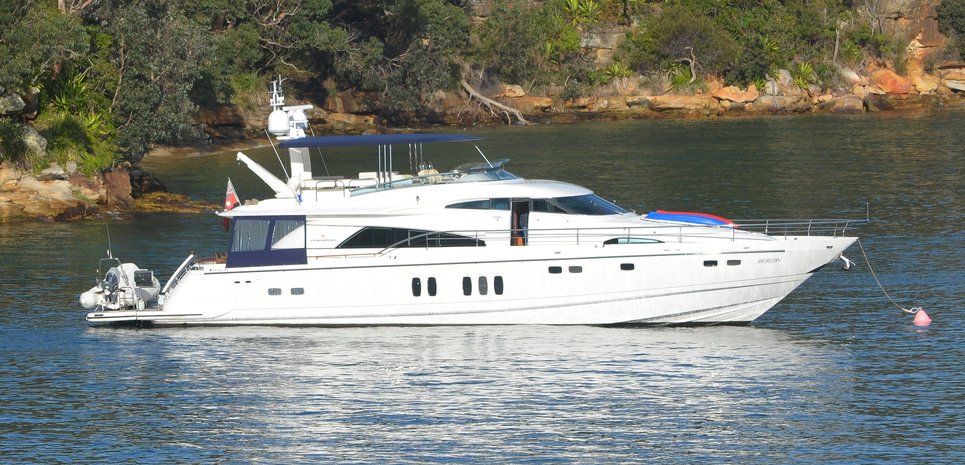 Moatize Charter Yacht