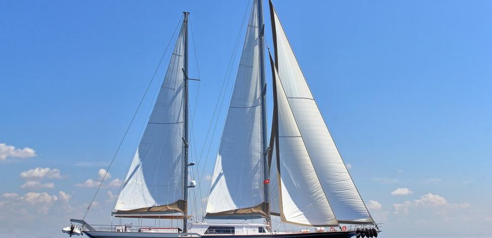 Moss Charter Yacht