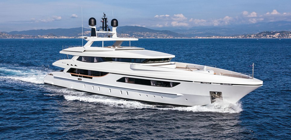 Mr T Charter Yacht