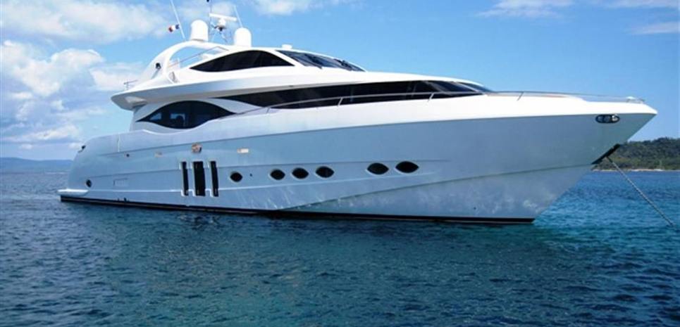 My Mia Charter Yacht