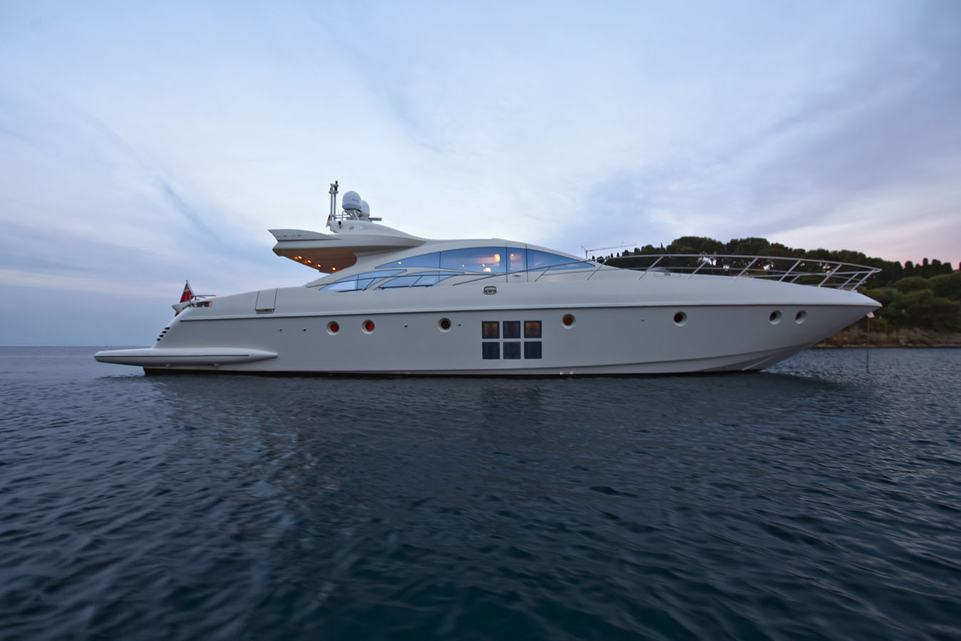 Nami Charter Yacht
