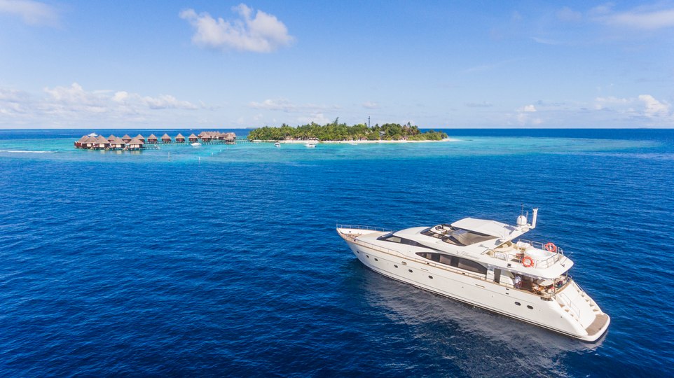 Nawaimaa Charter Yacht