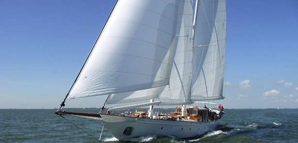 Neorion Charter Yacht