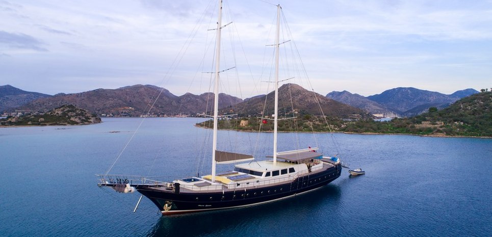 Nevra Queen Charter Yacht