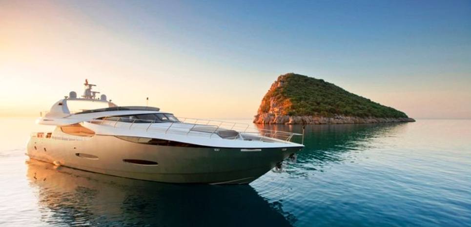 New Vogue Charter Yacht