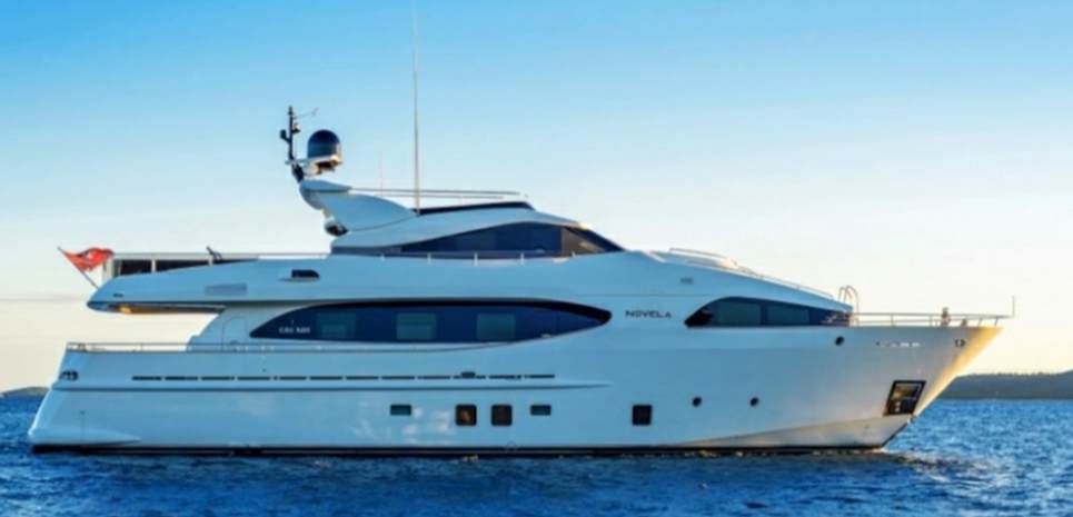 Novela Charter Yacht