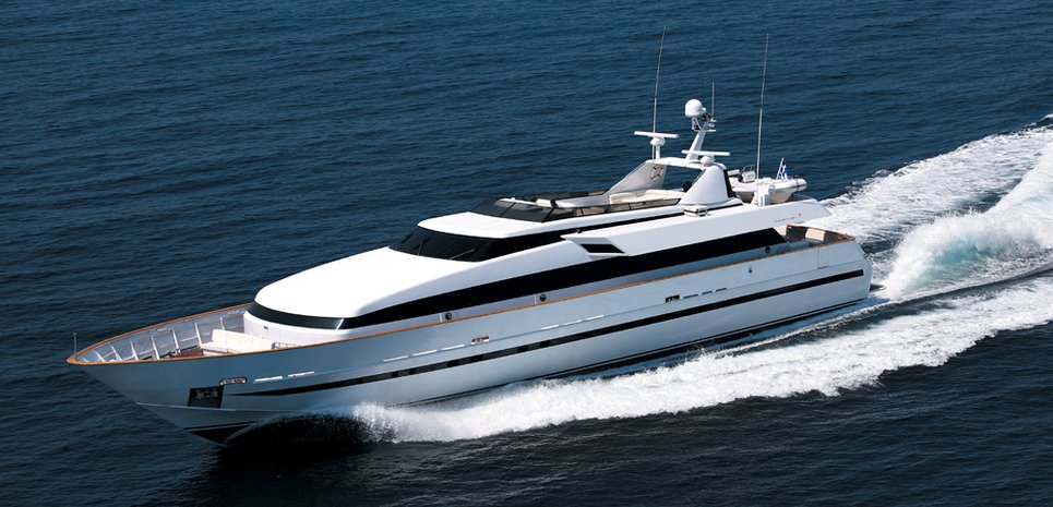 Obsesion Charter Yacht