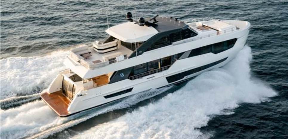 Ocean Alexander 90R03 Charter Yacht