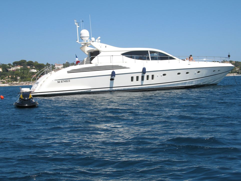 Ola Mona Charter Yacht
