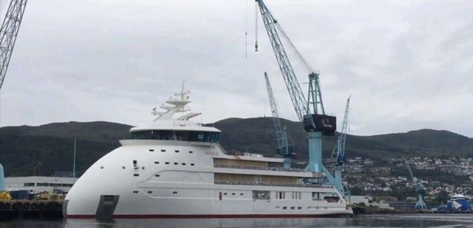 Olivia O Charter Yacht