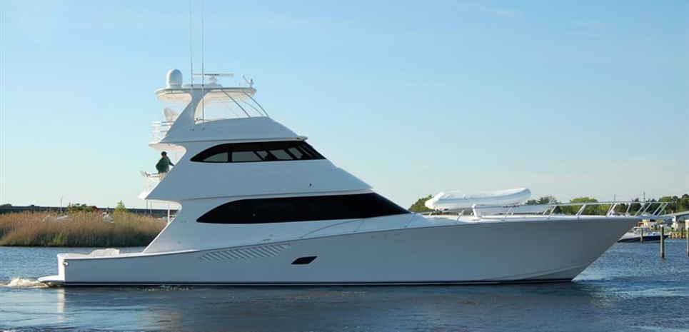Oso Malo Charter Yacht