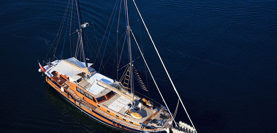 Pacha Charter Yacht