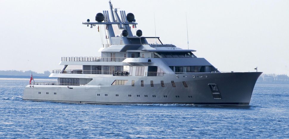 Luxury Charter Yachts Motor Yachts for Charter Pacific