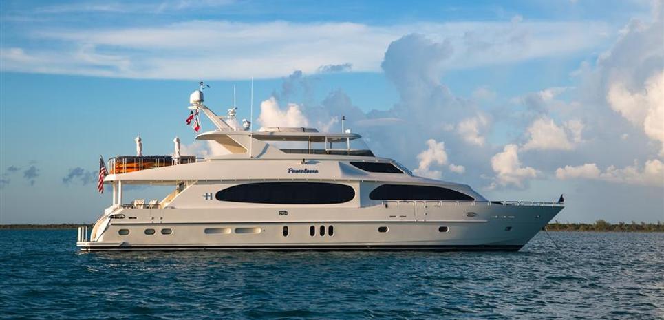 Pamalama Charter Yacht