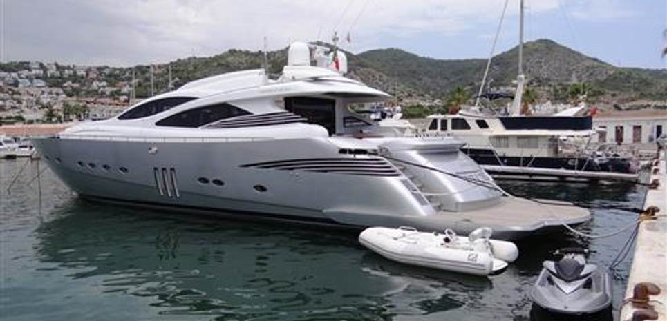 Pershing 90 Charter Yacht