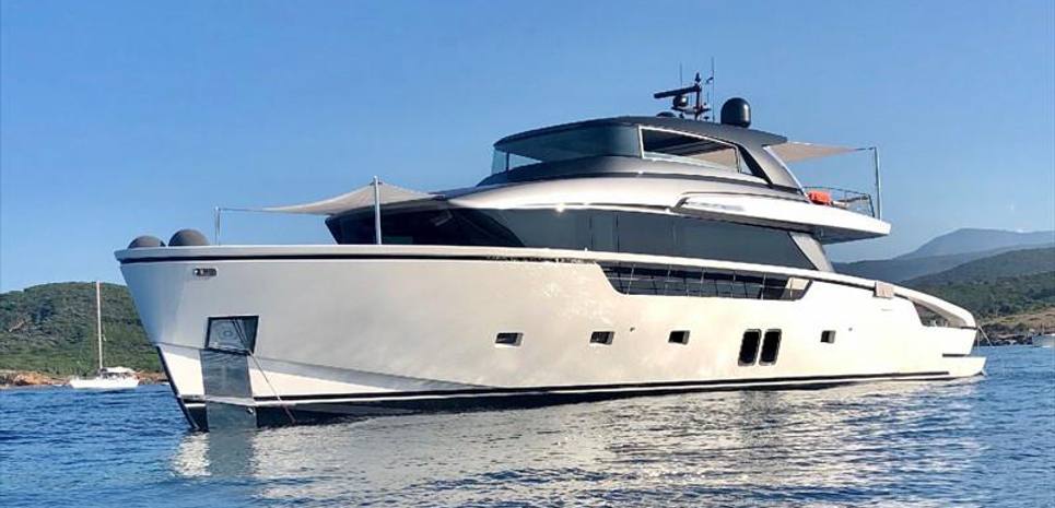 Pesa Charter Yacht