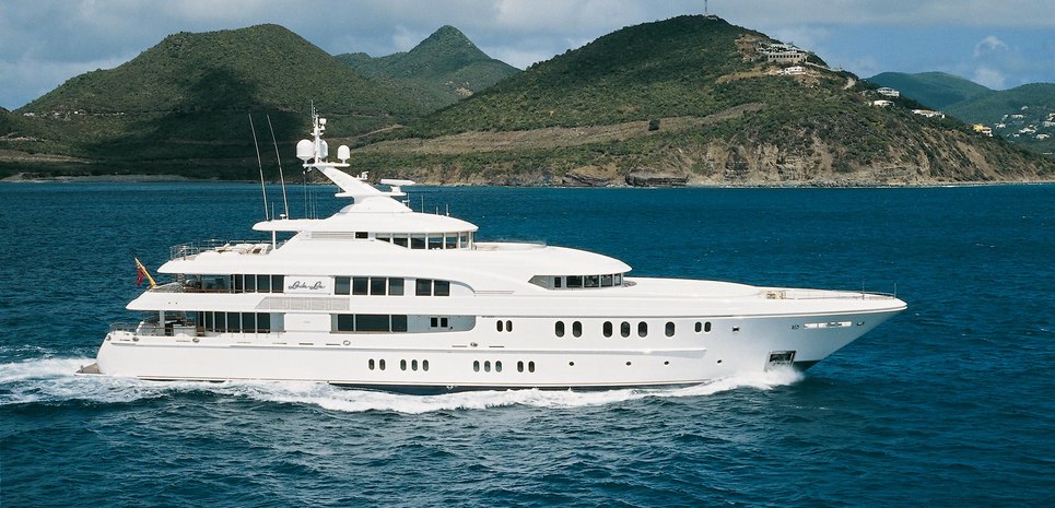 Podium Charter Yacht
