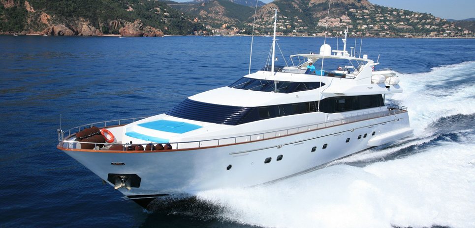 POWDERMONKEY OF LONDON Charter Yacht