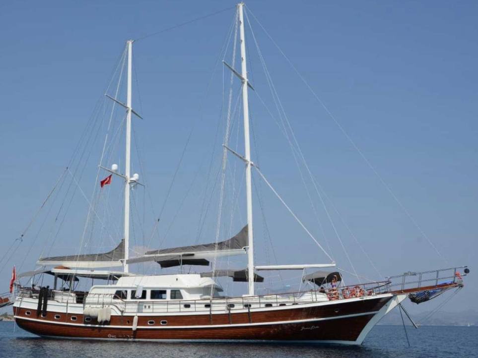 Prenses Esila Charter Yacht