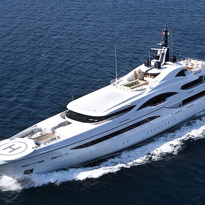 Quantum Of Solace Yacht Charter Price Turquoise Luxury Yacht Charter