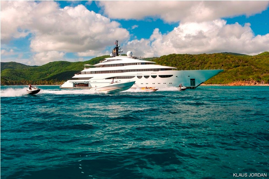 Quattroelle Charter Yacht