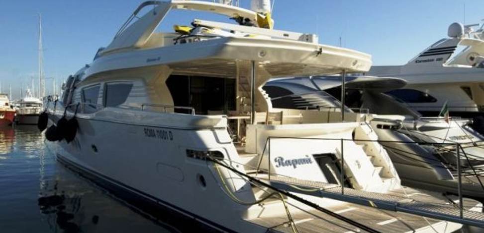 Rapani Charter Yacht