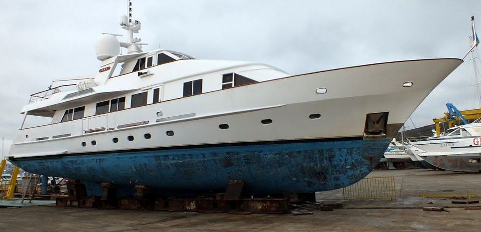 Ras Charter Yacht