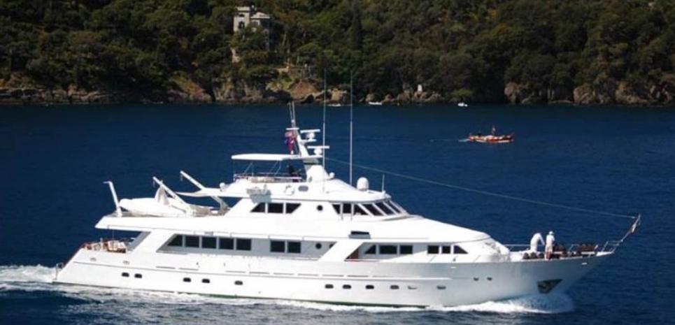 Ratio Charter Yacht
