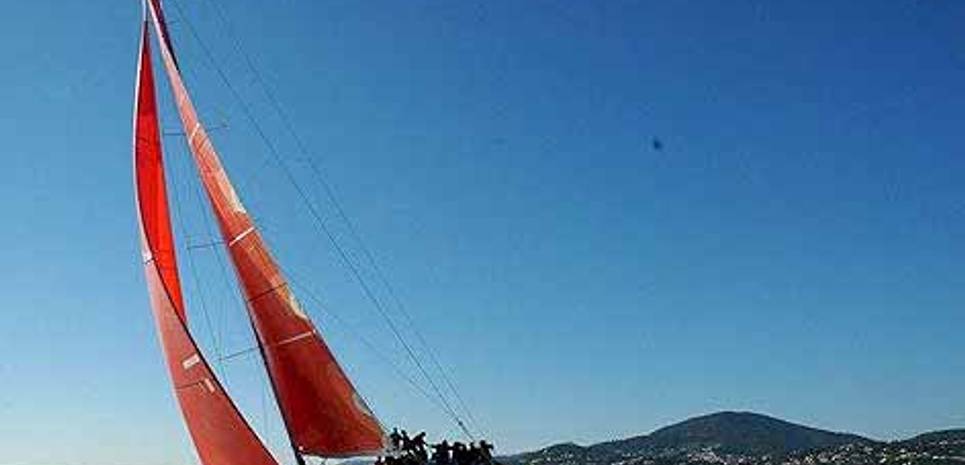 Red Pearl Charter Yacht