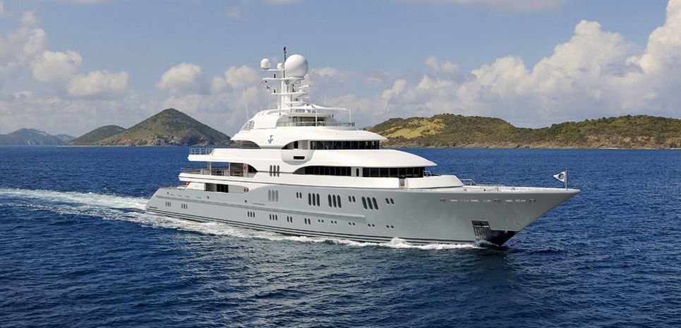 Rocinante Charter Yacht