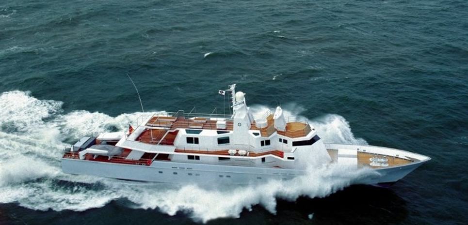 Ronin Charter Yacht