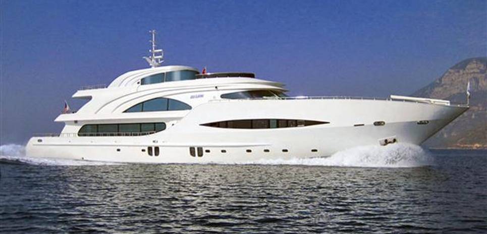 Rose Amore Charter Yacht