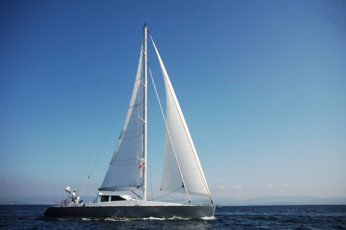 Rosinante Charter Yacht