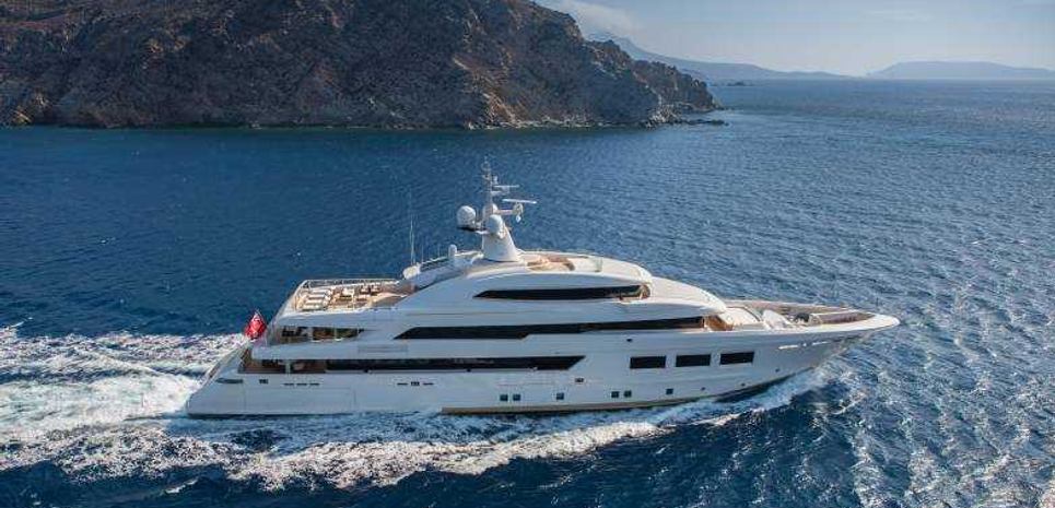 Saramour Charter Yacht