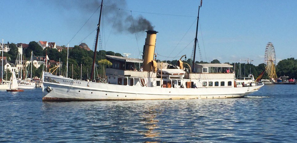 Schaarhorn Charter Yacht