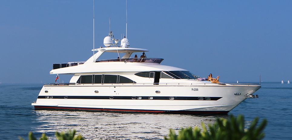 Sea Tramp Charter Yacht