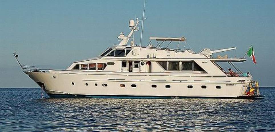 Sea Weaver Charter Yacht