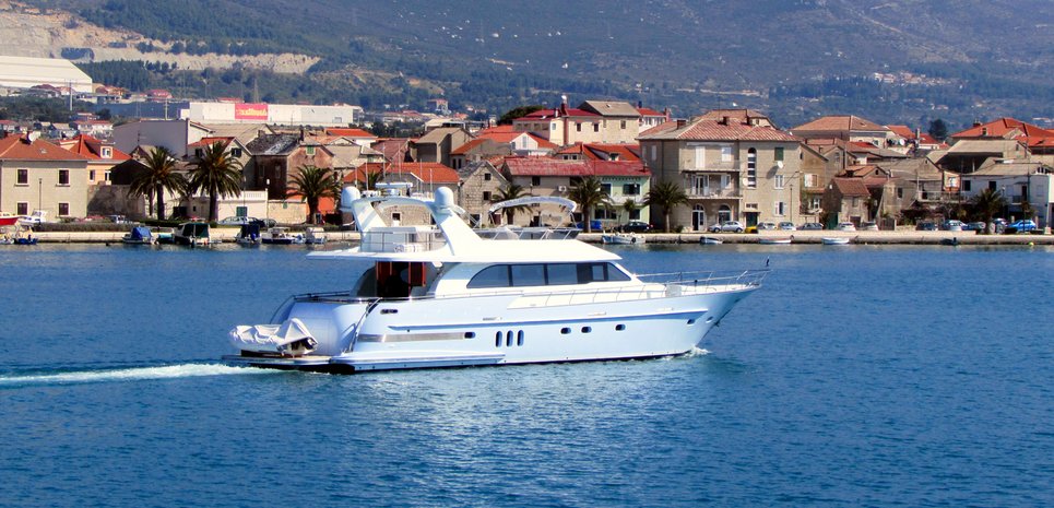 Selena Charter Yacht