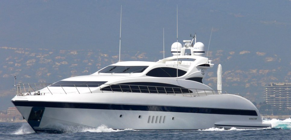 Serenada Charter Yacht