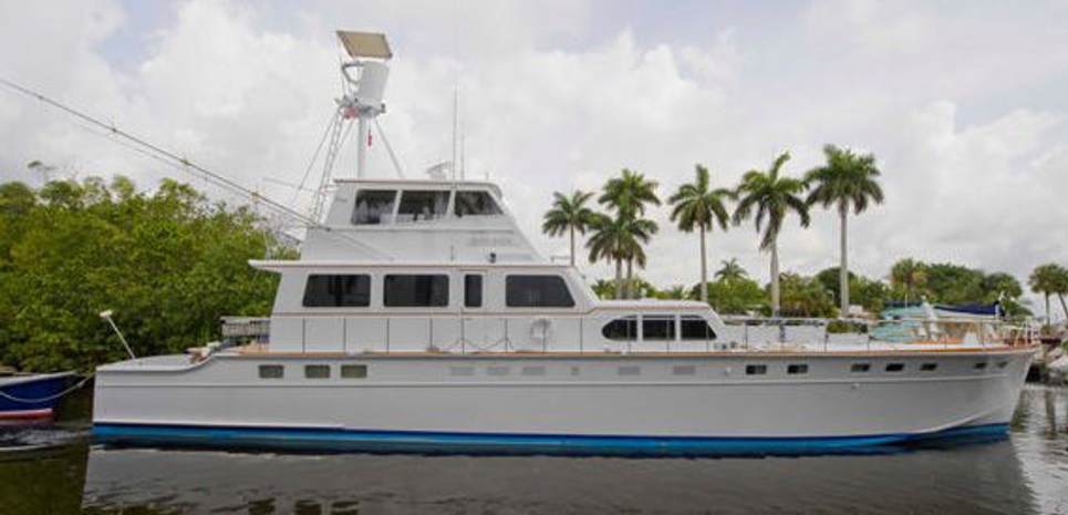 Silver Queen Charter Yacht