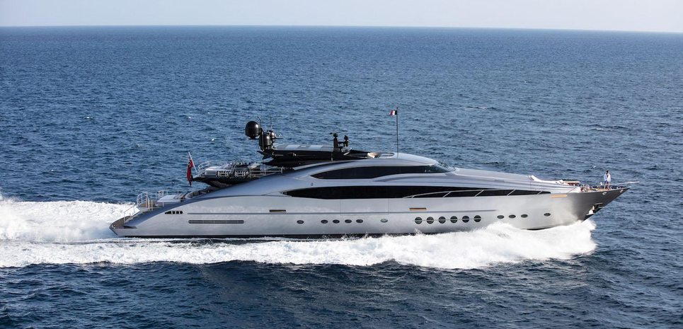 Silver Wave Charter Yacht