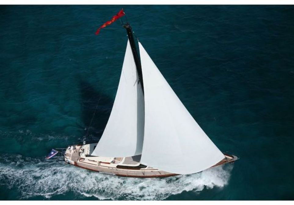 Smith Charter Yacht