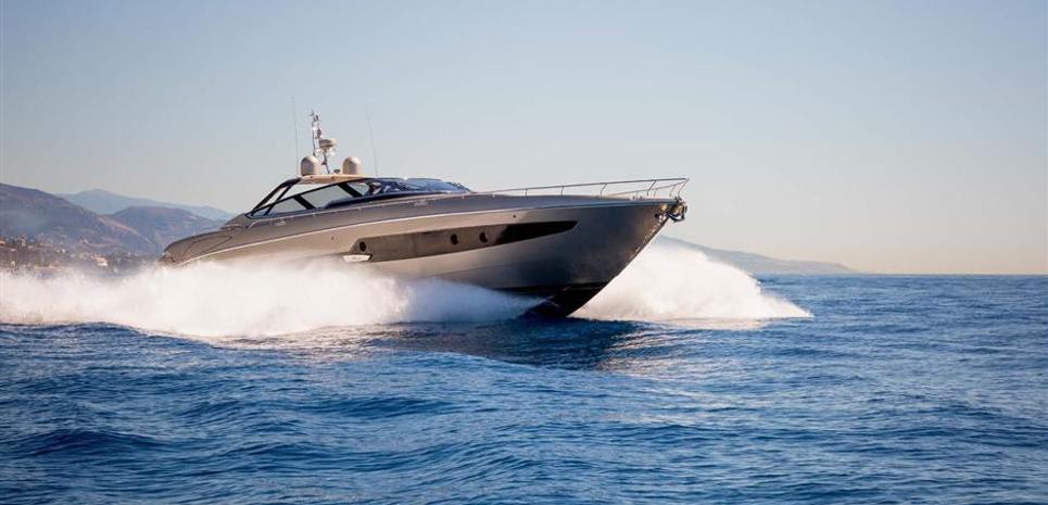 Sola Charter Yacht