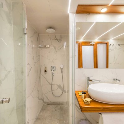 Son De Mar Yacht Charter Price Custom Luxury Yacht Charter