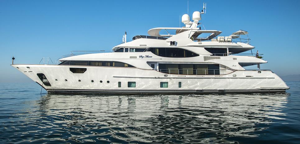 Soy Amor Charter Yacht