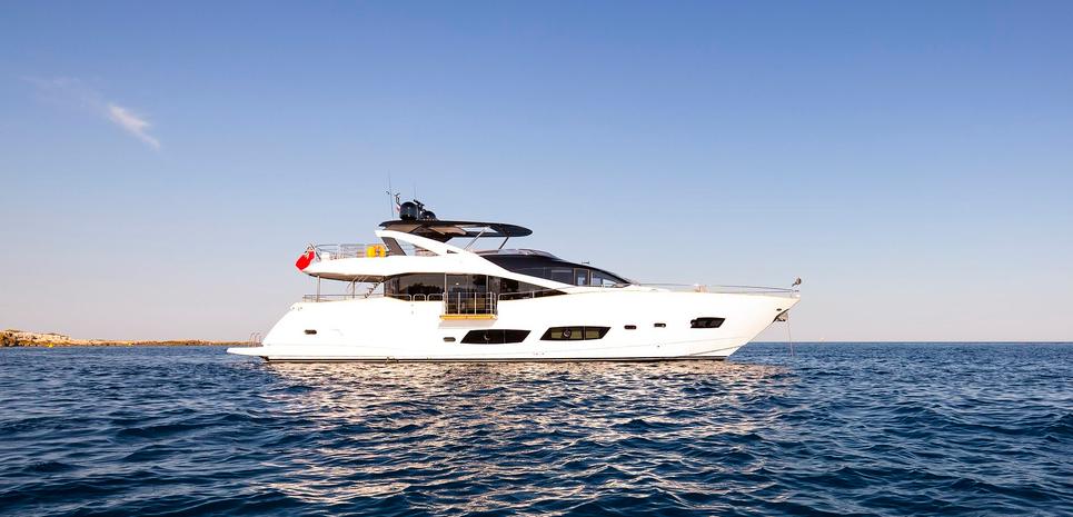 Spontaneous Charter Yacht