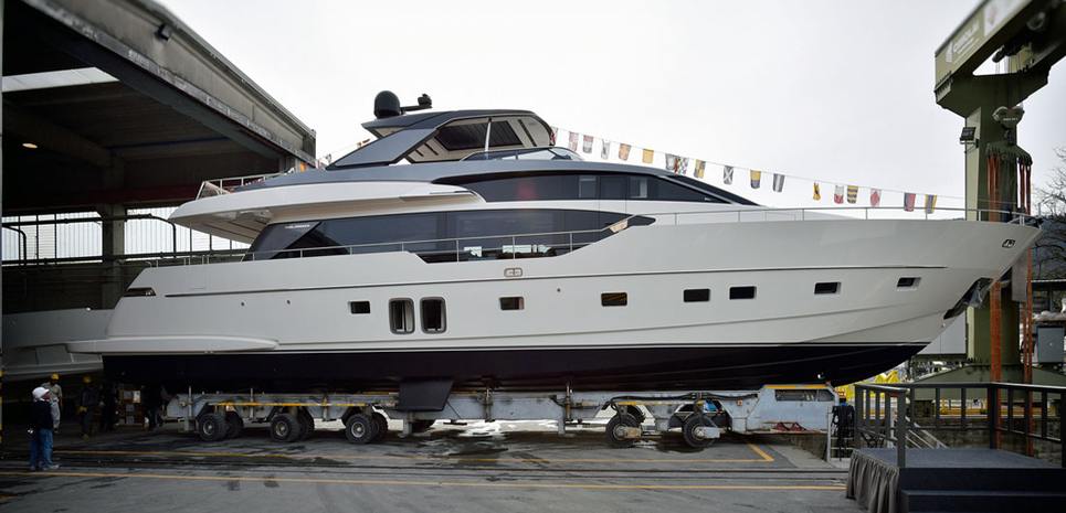 Stae Charter Yacht